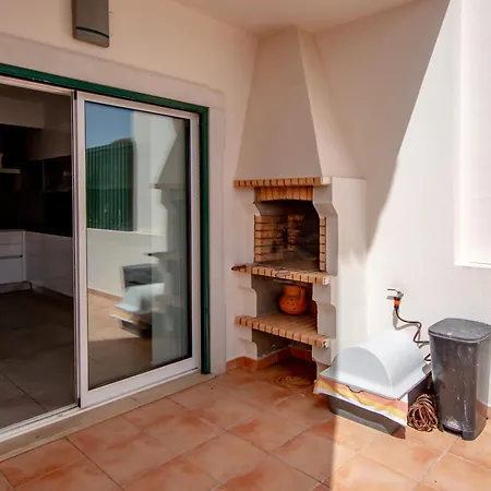 Spacious House With Pool Faro